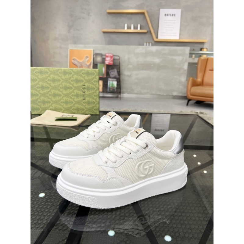G*u*i casual shoes
